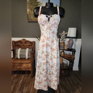 Chic Floral Maxi Dress with Pink Accents